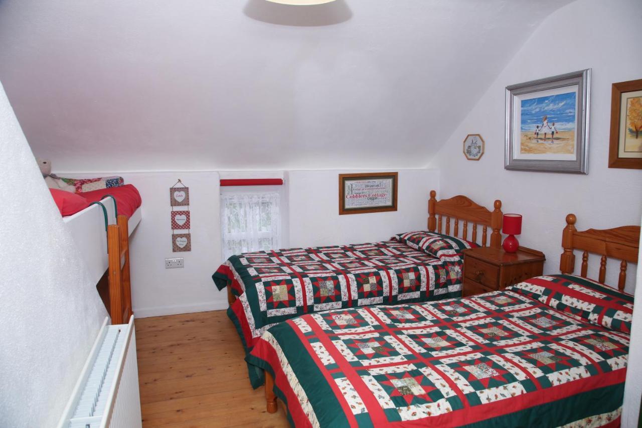 Cobblers Cottage Creggan Гринкасл Экстерьер фото